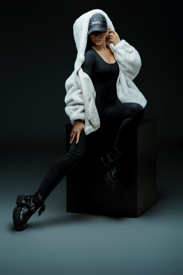 Futro - Arctic Luxe: Oversize Glacier