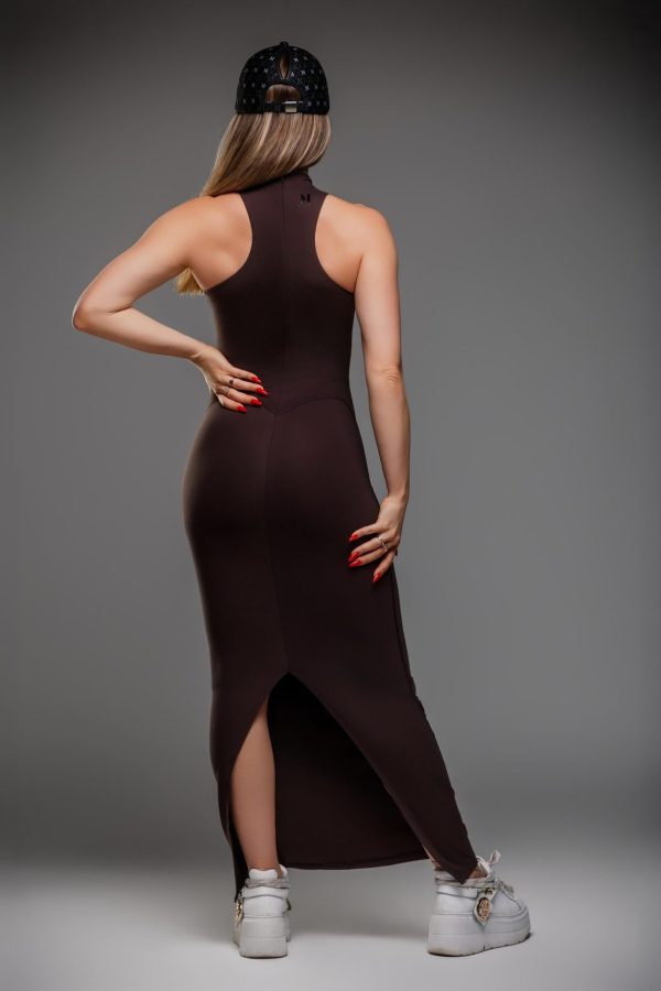 Sukienka: Second Skin Longdress Brown; Czapka 1Nasty Crew